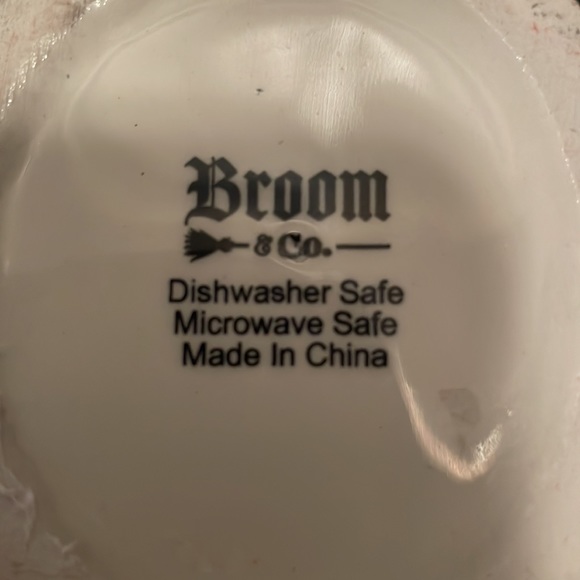 Broom & Co Day of the Dead Mug NWOT - Picture 5 of 6